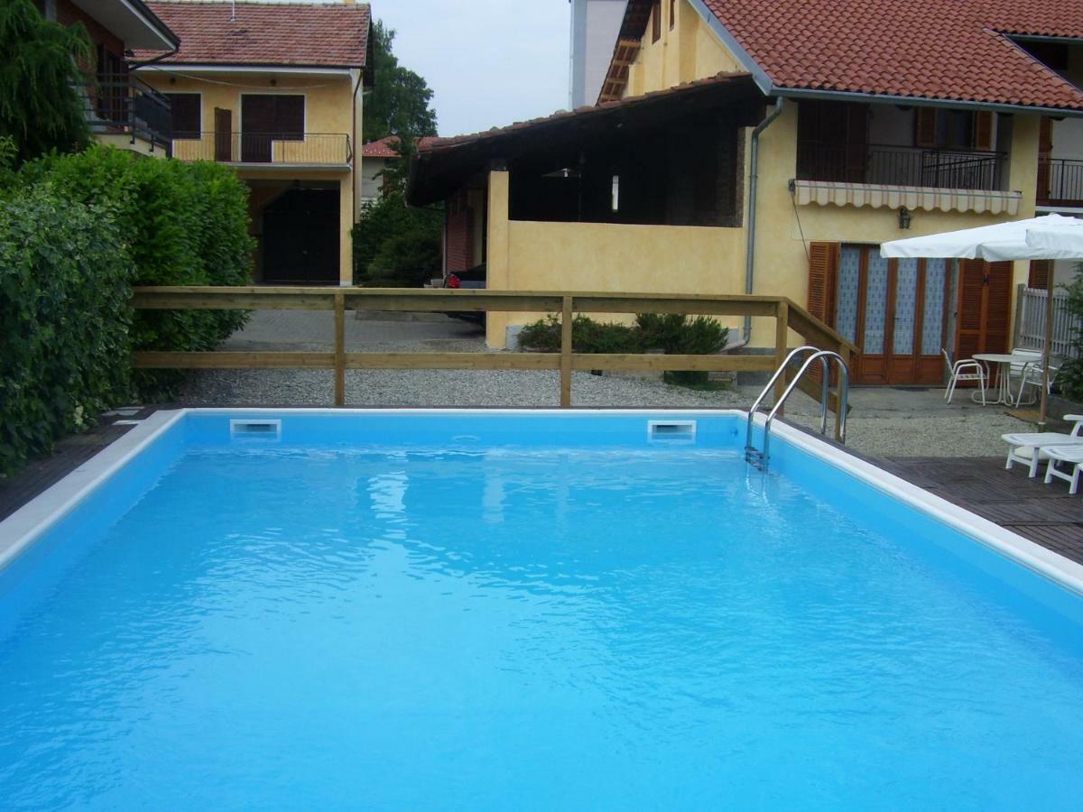 Bed and Breakfast La Cascina Aglie Екстер'єр фото