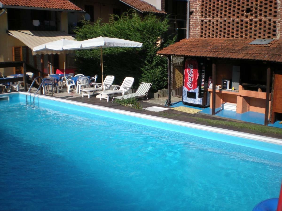 Bed and Breakfast La Cascina Aglie Екстер'єр фото