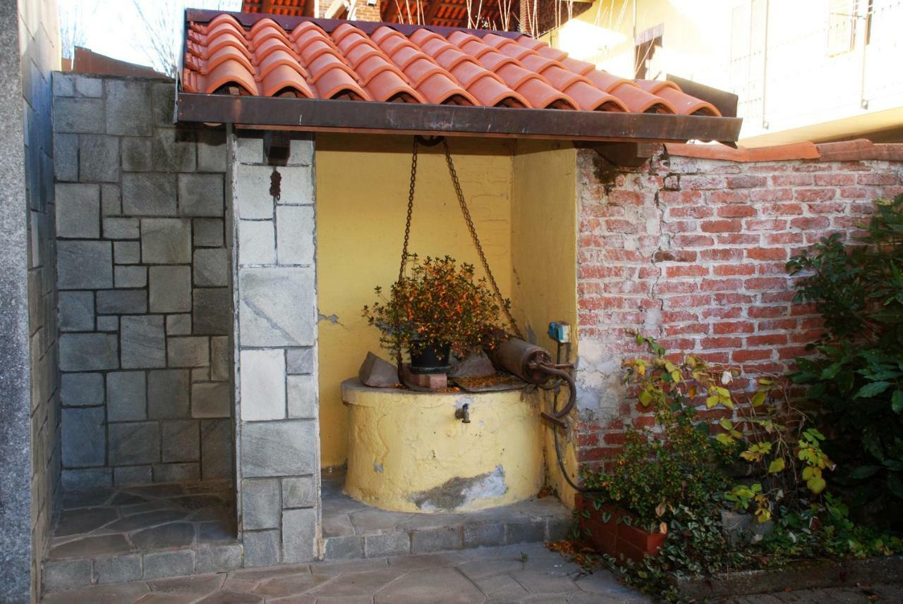 Bed and Breakfast La Cascina Aglie Екстер'єр фото