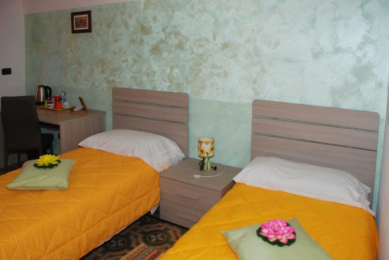 Bed and Breakfast La Cascina Aglie Екстер'єр фото