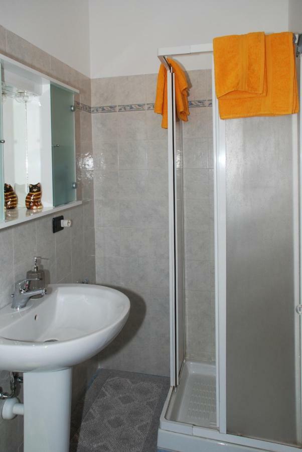Bed and Breakfast La Cascina Aglie Екстер'єр фото